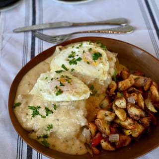 Biscuits N' Gravy